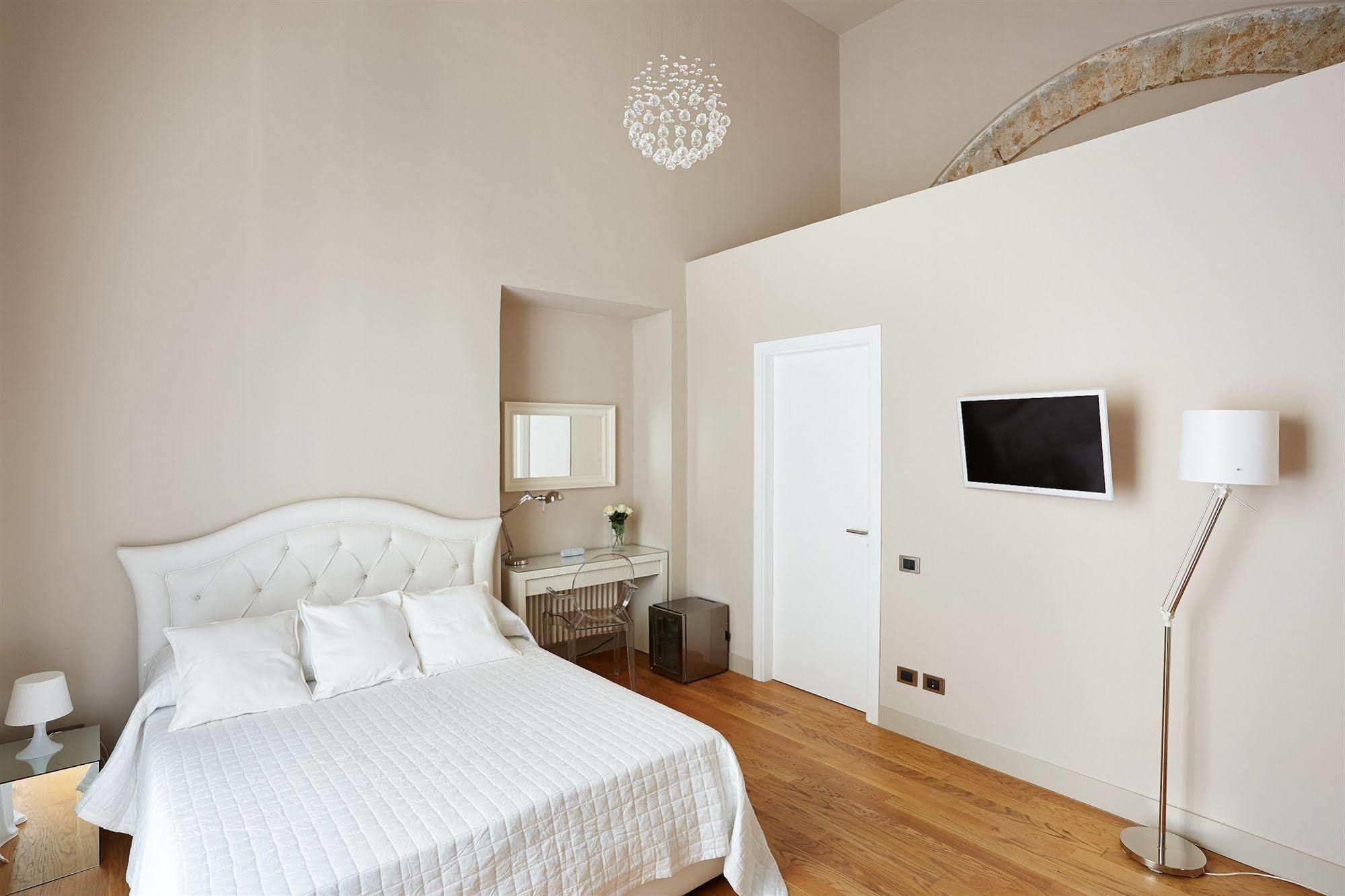 Suite Home Moncada Palermo Exterior photo